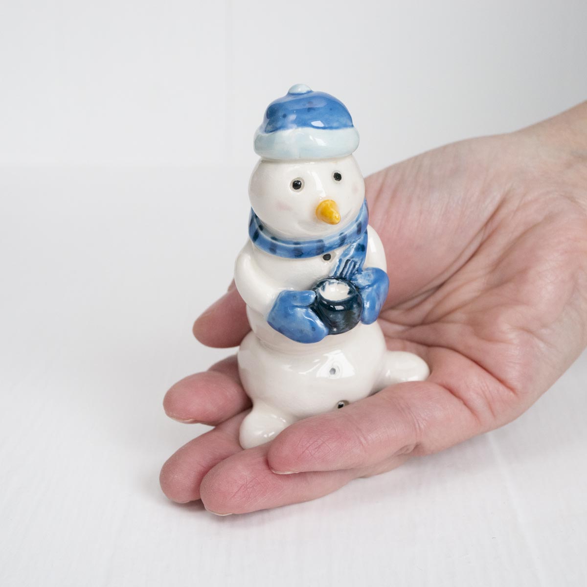 Фигурка из керамики, снеговик, ручная работа, модель 2316