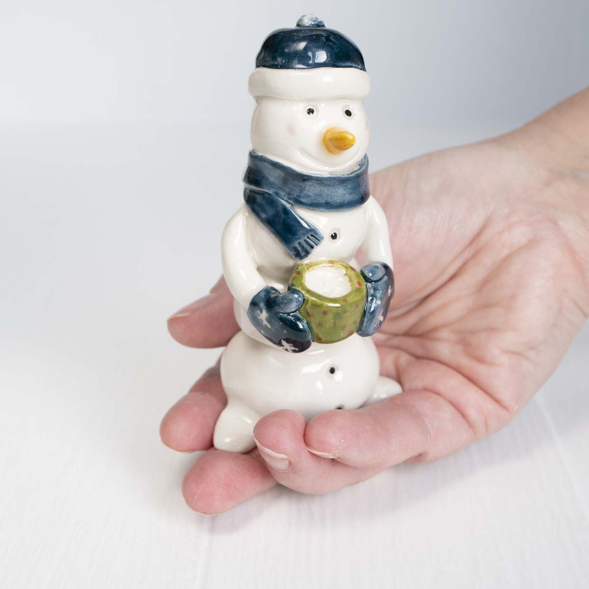 Фигурка из керамики, снеговик, ручная работа, модель 2339