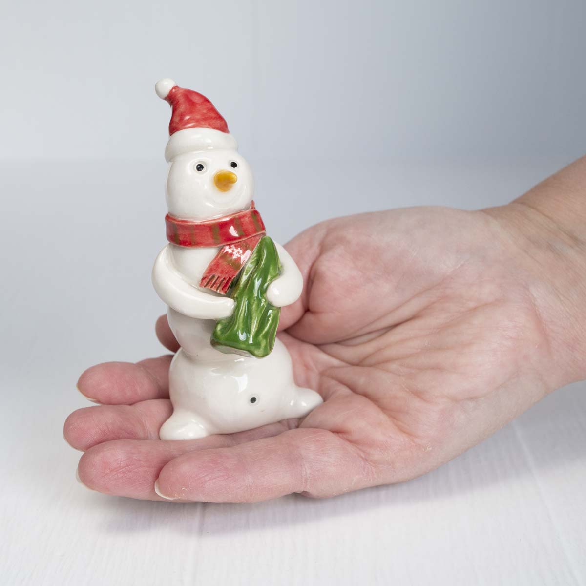 Фигурка из керамики, снеговик, ручная работа, модель 2338