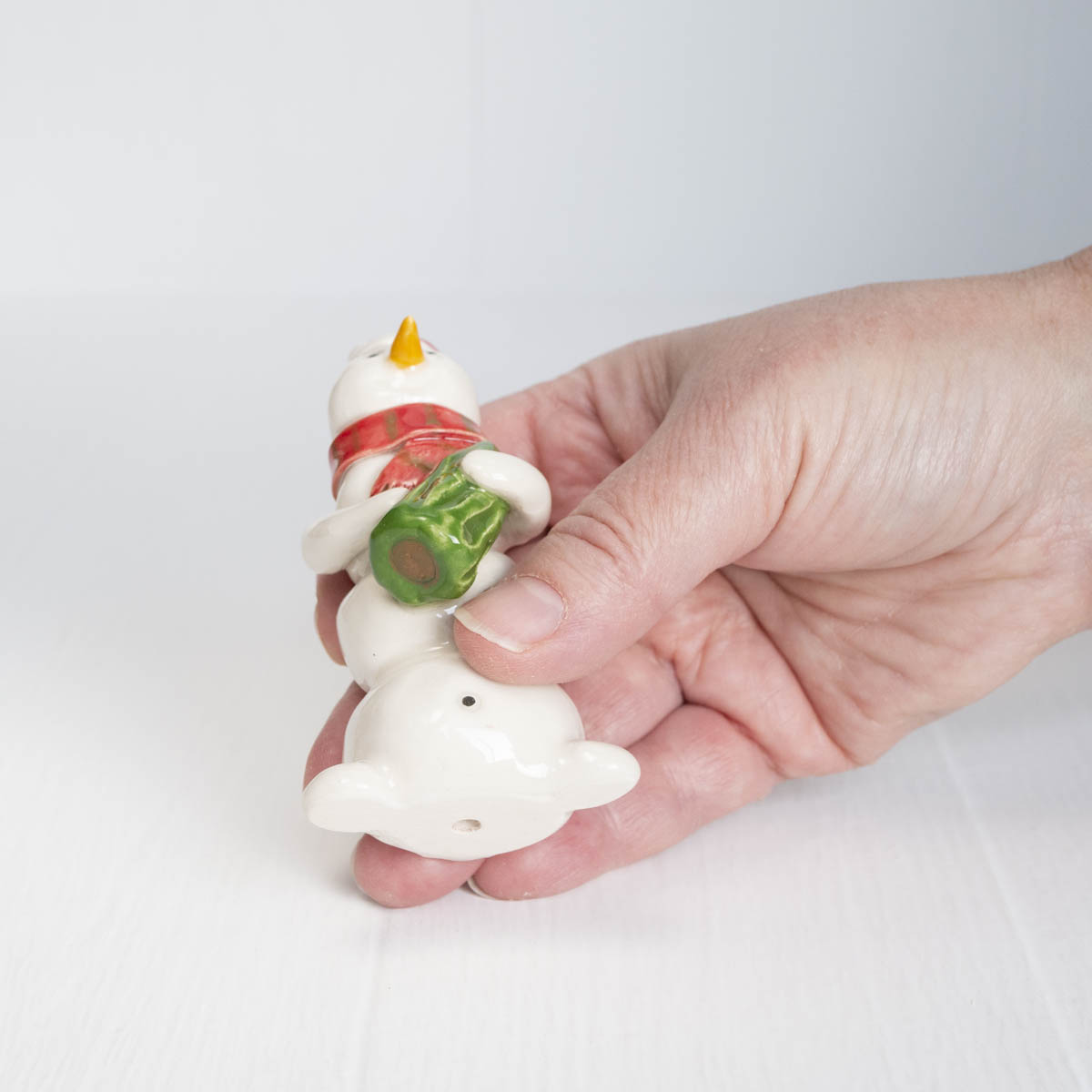 Фигурка из керамики, снеговик, ручная работа, модель 2338
